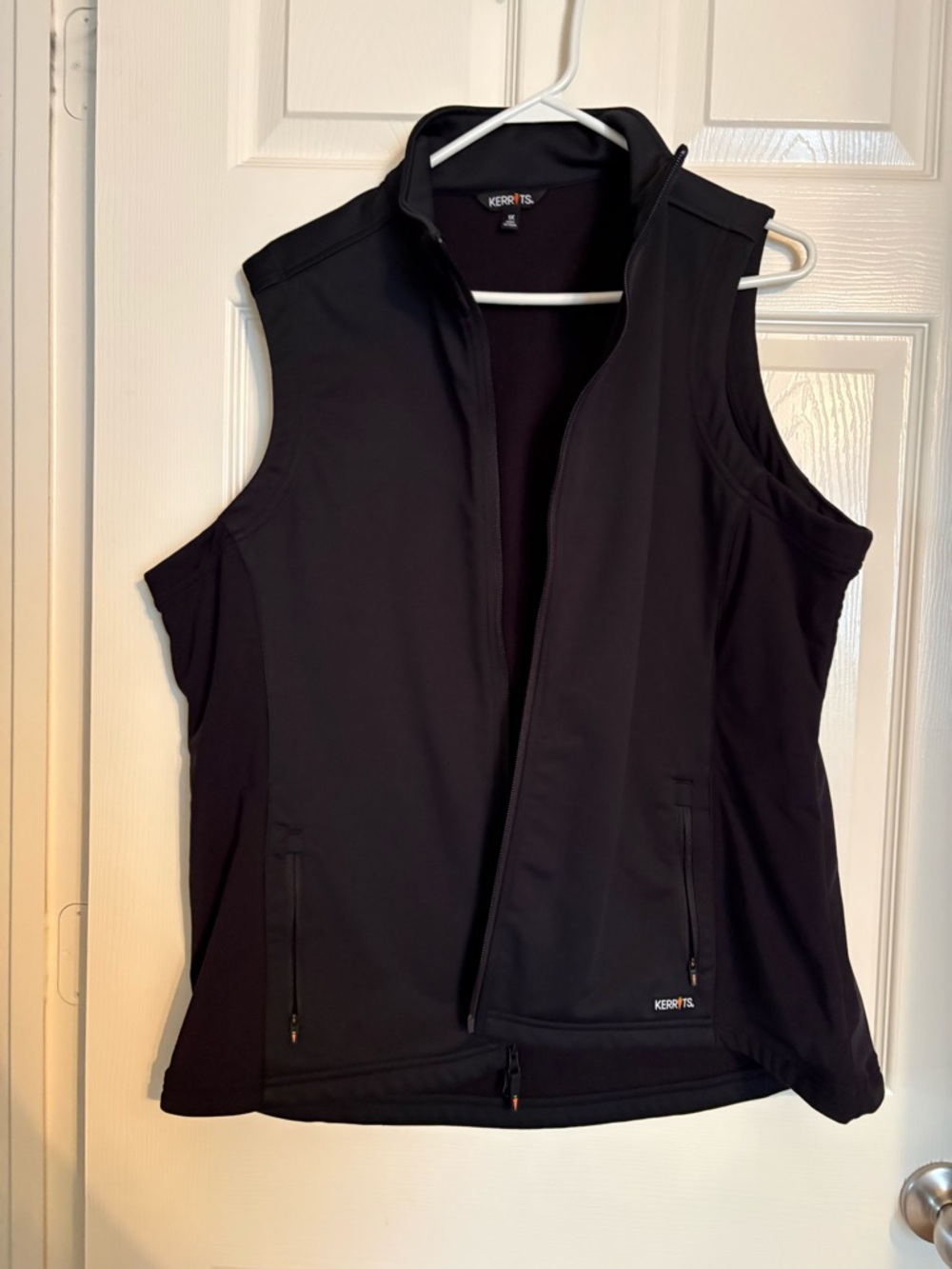Kerrits Black Softshell Vest with Subtle Logo - Picture 2 of 3